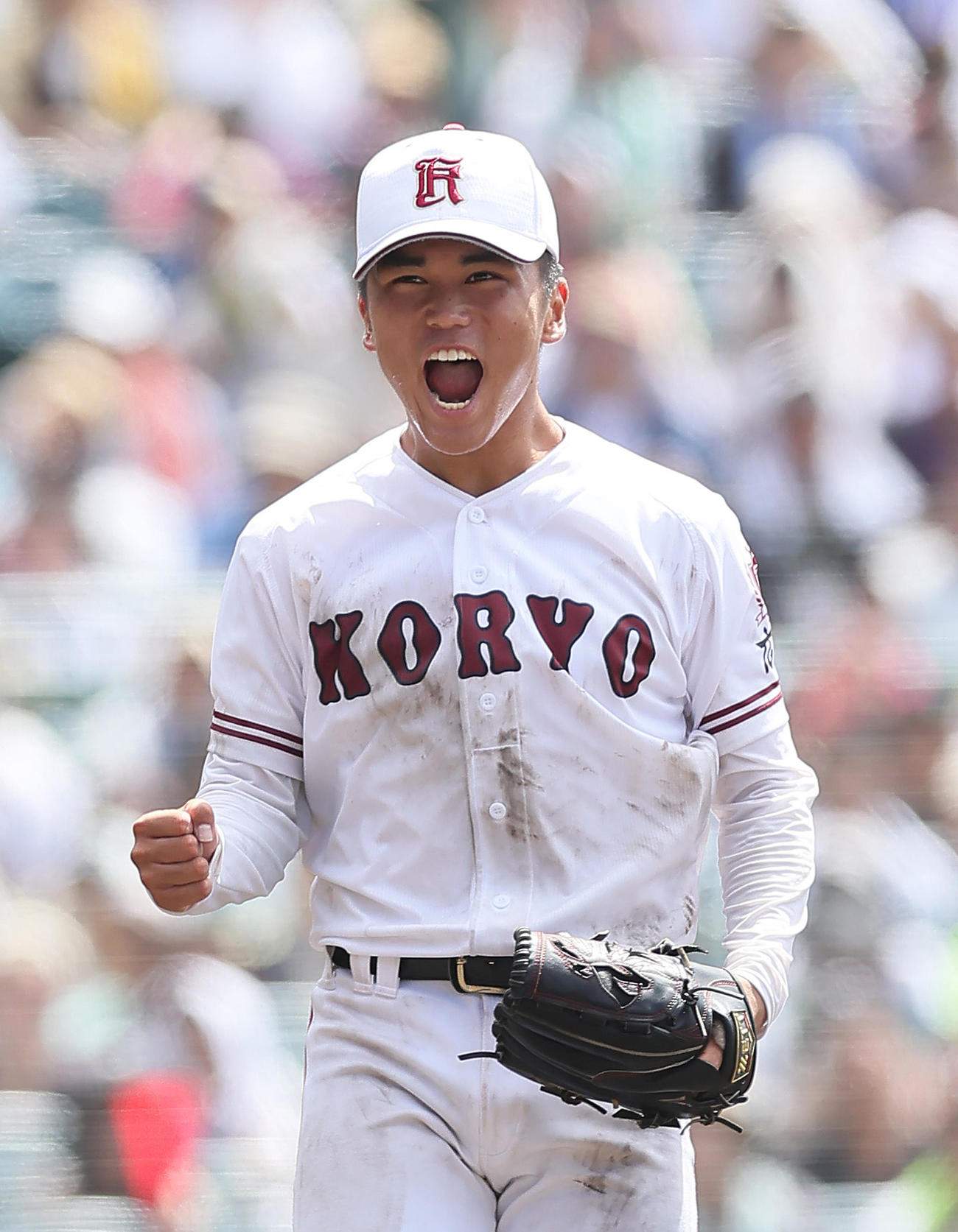 広陵対熊本工　1失点完投勝利を挙げガッツポーズする広陵・高尾（撮影・足立雅史）