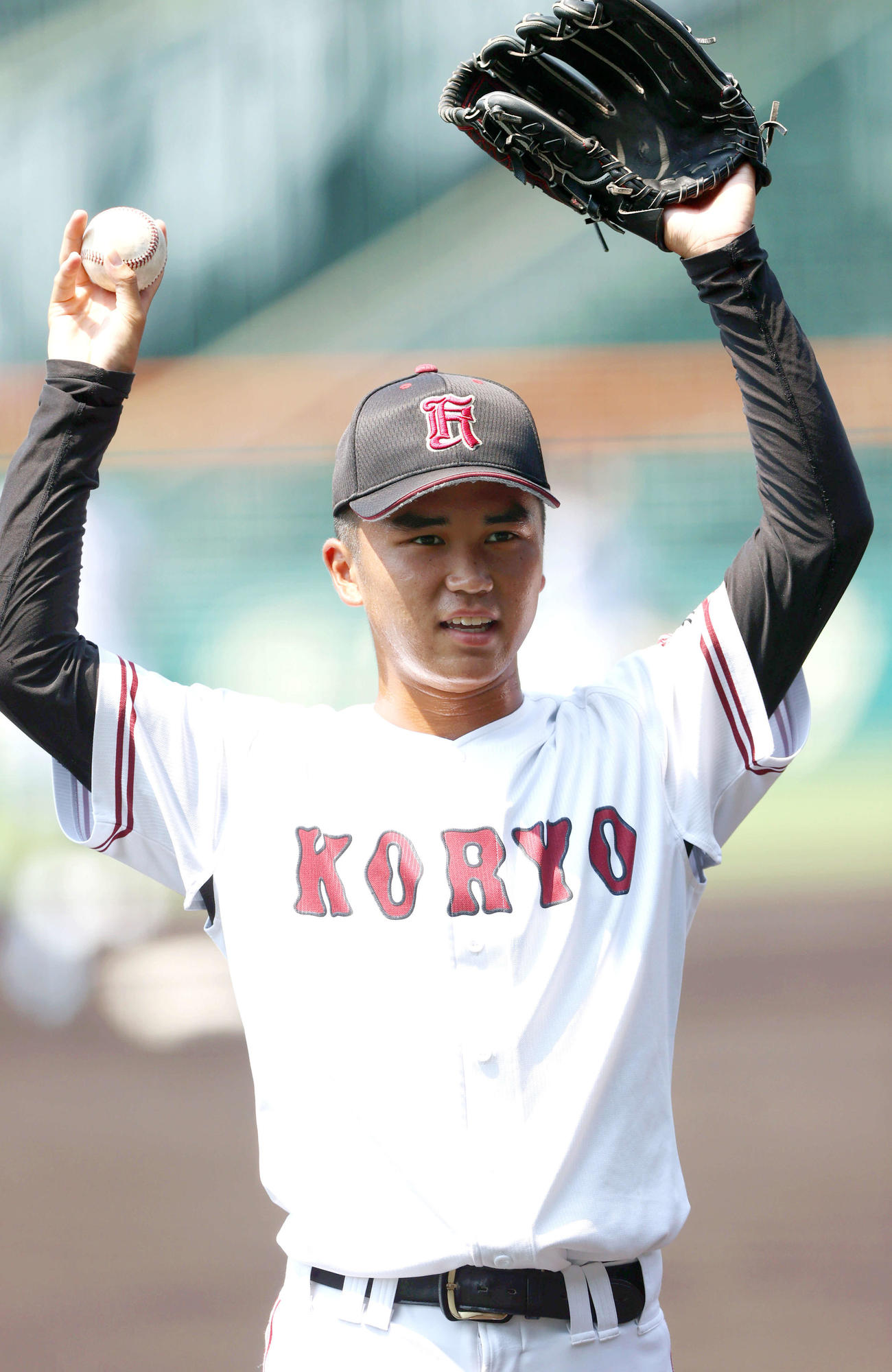 3日の甲子園練習は黒帽子だった広陵・高尾