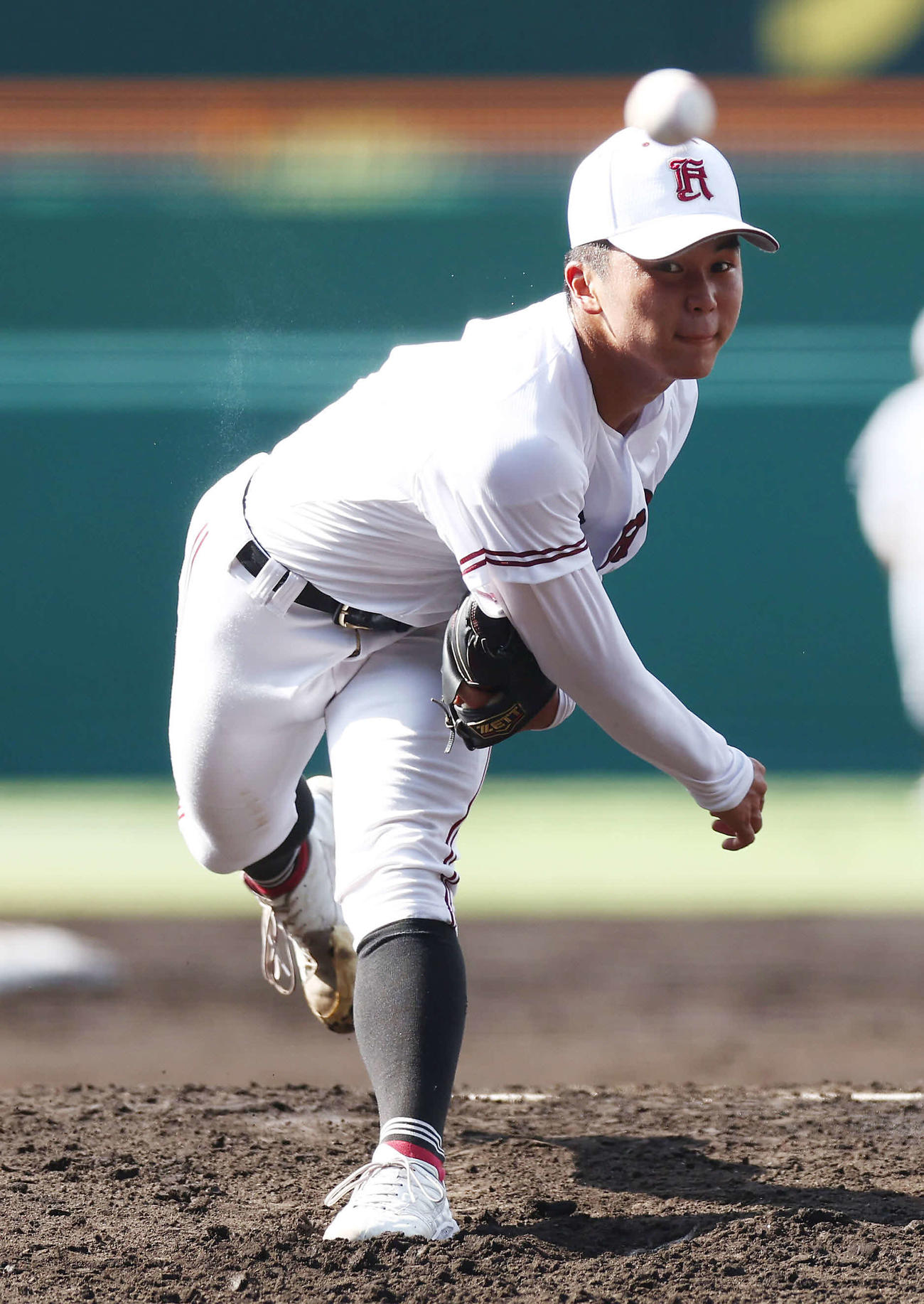 広陵対熊本工　力投する広陵先発の高尾（撮影・前田充）