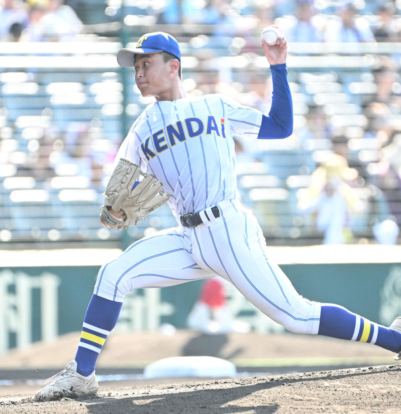 智弁学園対健大高崎　健大高崎先発の杉山優哉（撮影・石井愛子）