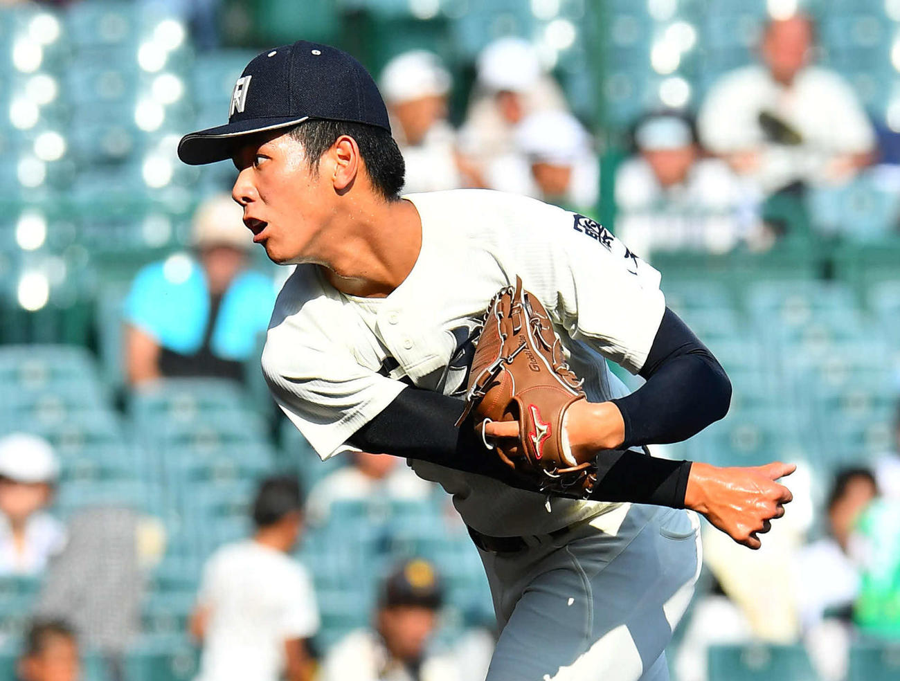 西日本短大付菰野　西日本短大付先発の村上（撮影・岩下翔太）