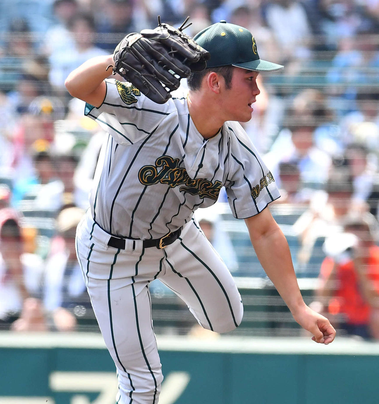 鶴岡東対早実　鶴岡東先発の桜井（撮影・岩下翔太）