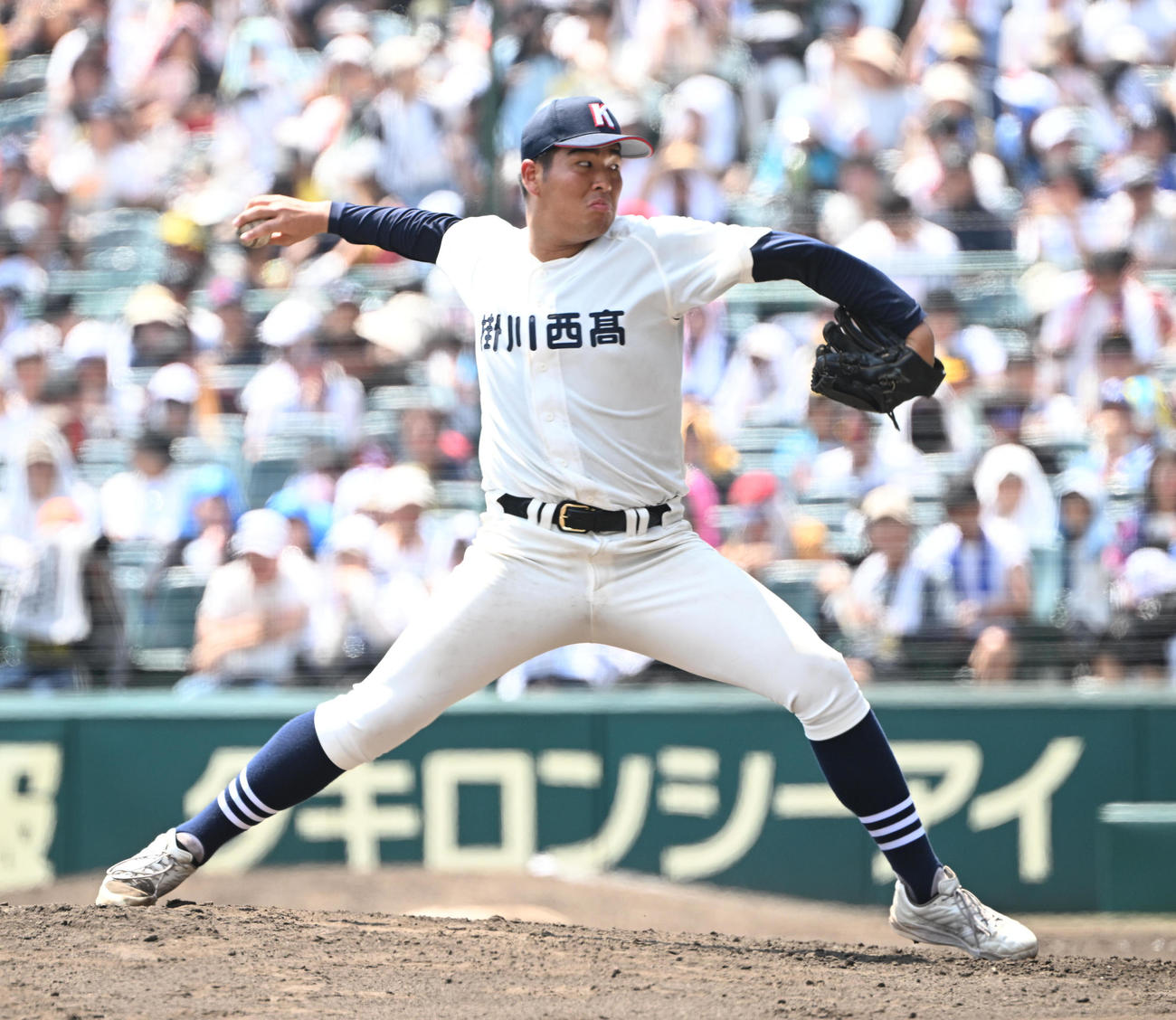 掛川西対岡山学芸館　9回に登板する掛川西・増井羽（撮影・和賀正仁）