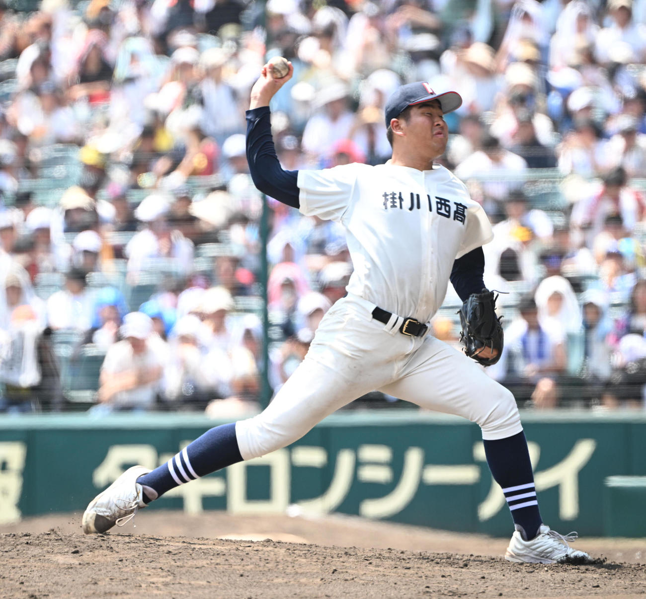 掛川西対岡山学芸館　9回に登板する掛川西・増井羽（撮影・和賀正仁）