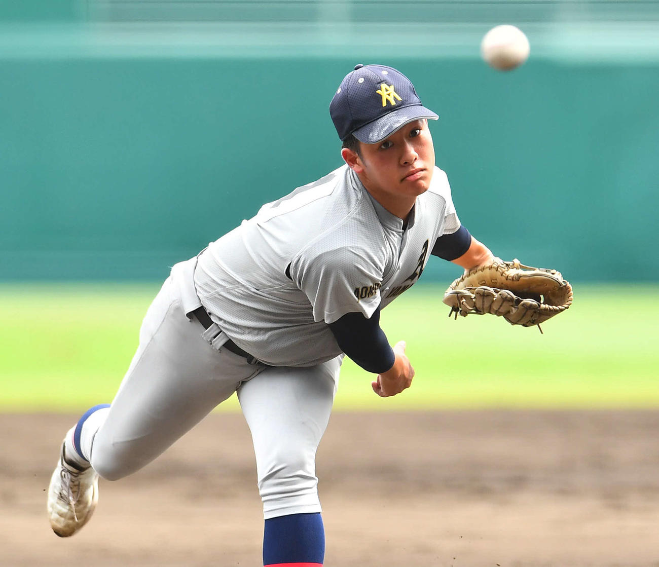 石橋対青森山田　力投する青森山田先発の下山（撮影・岩下翔太）