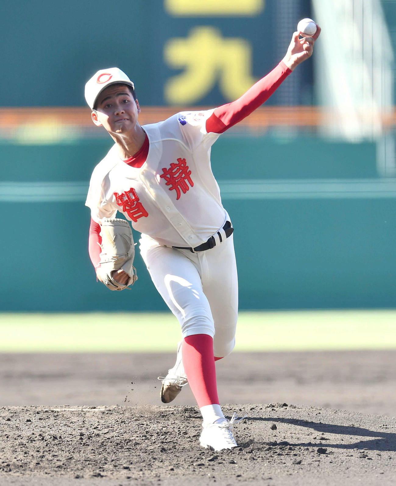 智弁学園対小松大谷　智弁学園先発の田近（撮影・岩下翔太）