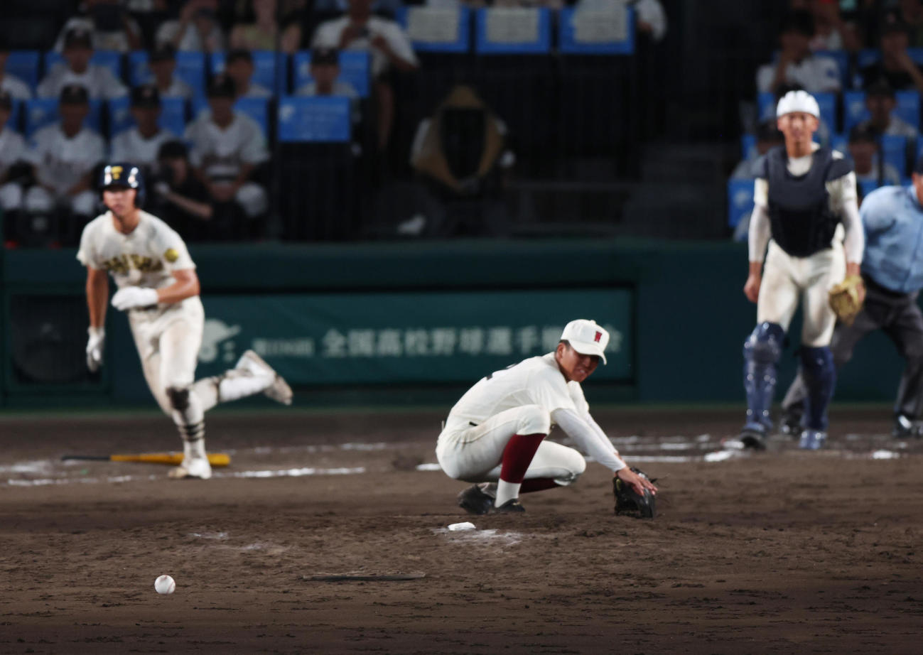 早実対大社　11回裏無死満塁、馬庭に中前サヨナラ打を打たれる川上