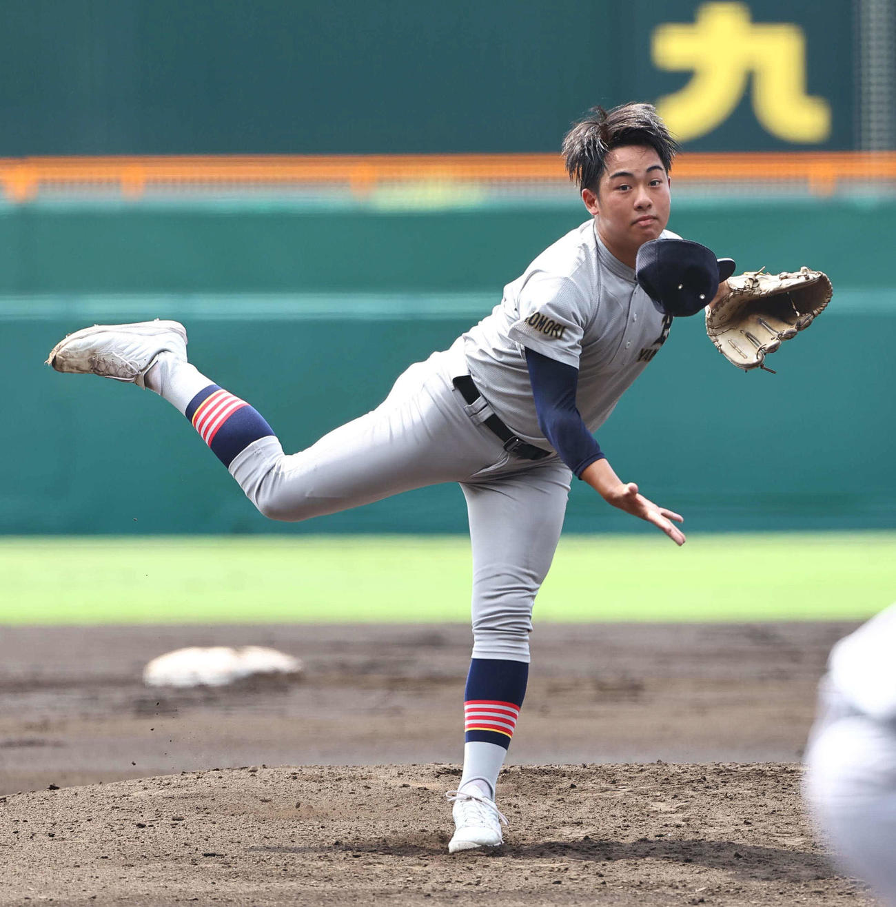 京都国際対青森山田　青森山田先発の下山大昂（撮影・上田博志）