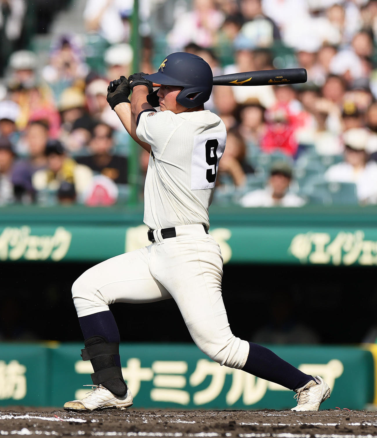 神村学園対関東第一　4回表神村学園1死、正林は中前打を放つ（撮影・足立雅史）