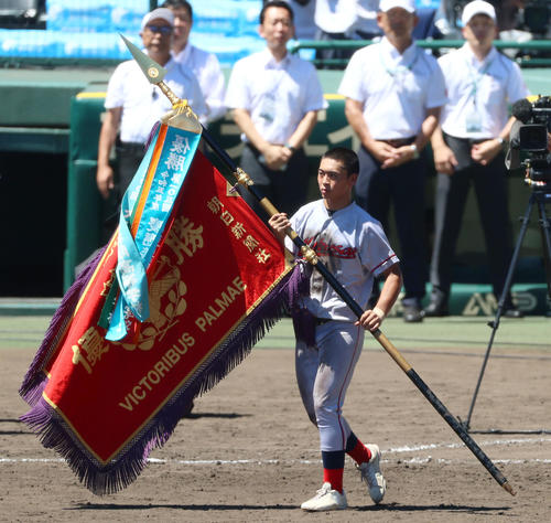 甲子園】京都国際・藤本陽毅主将「全部報われた」病を乗り越え努力の末