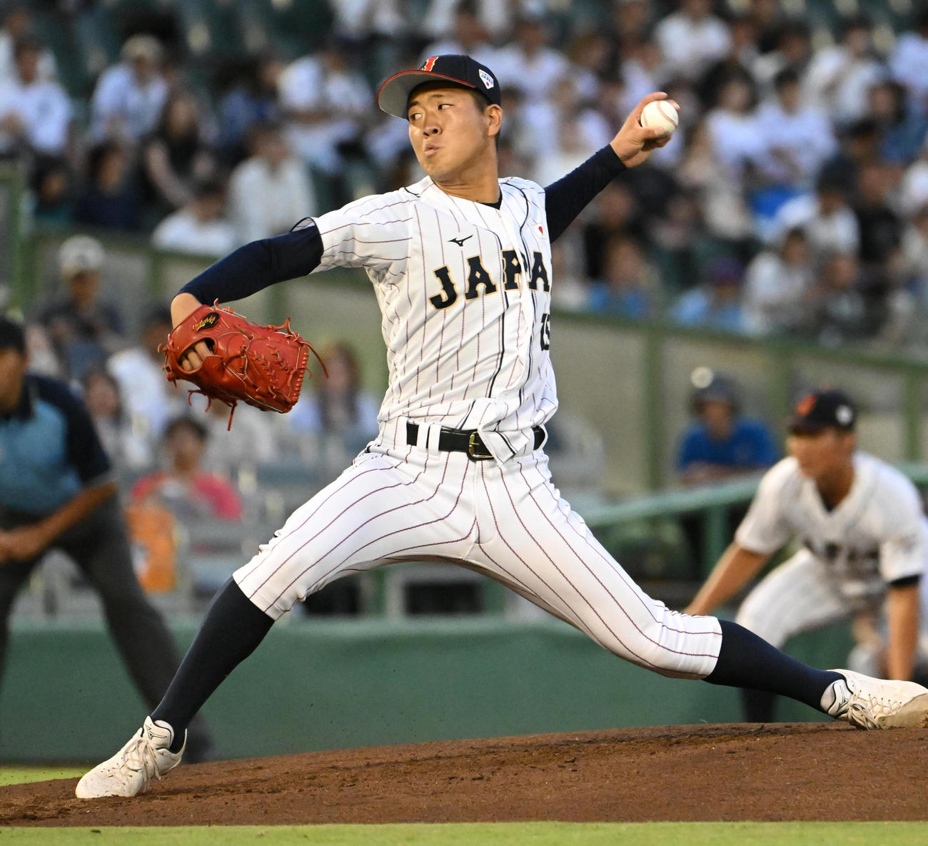 大学日本代表対高校日本代表　高校日本代表先発の中崎琉生（撮影・石井愛子）