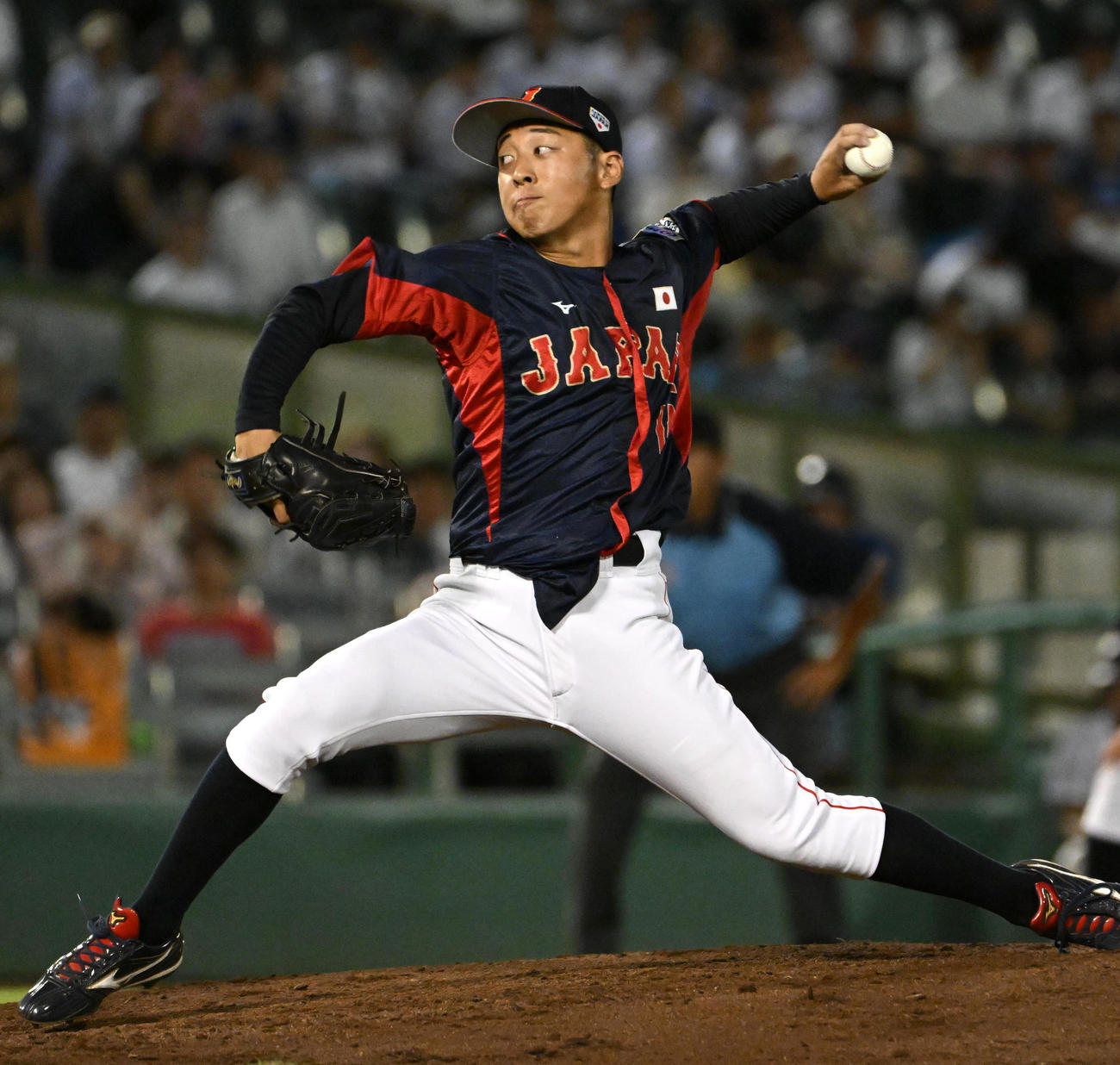 大学日本代表対高校日本代表　大学日本代表3番手の渡辺一生（撮影・石井愛子）