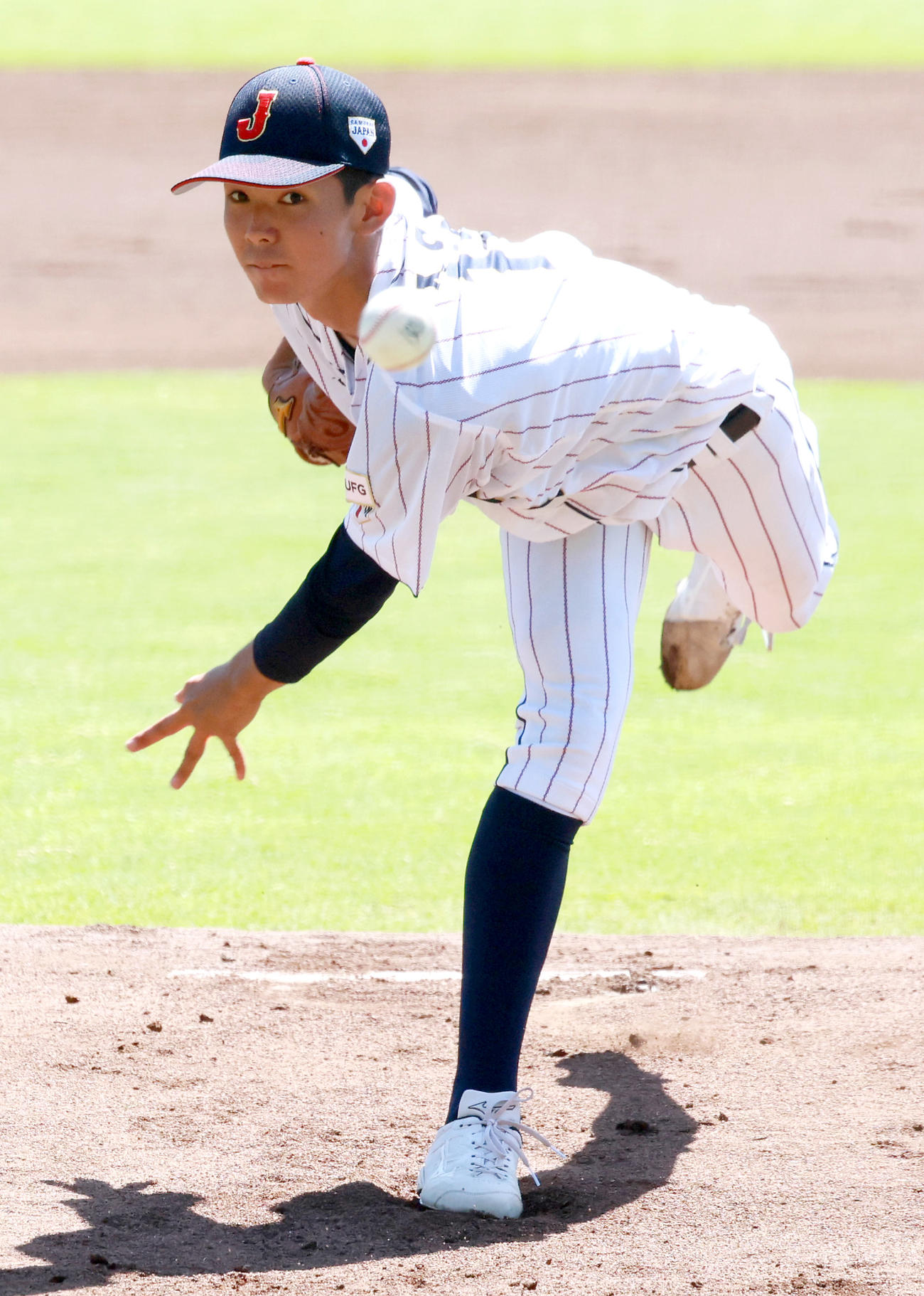 練習試合・U18日本代表対関西学生野球連盟選抜　U18日本代表先発の田崎（撮影・上山淳一）