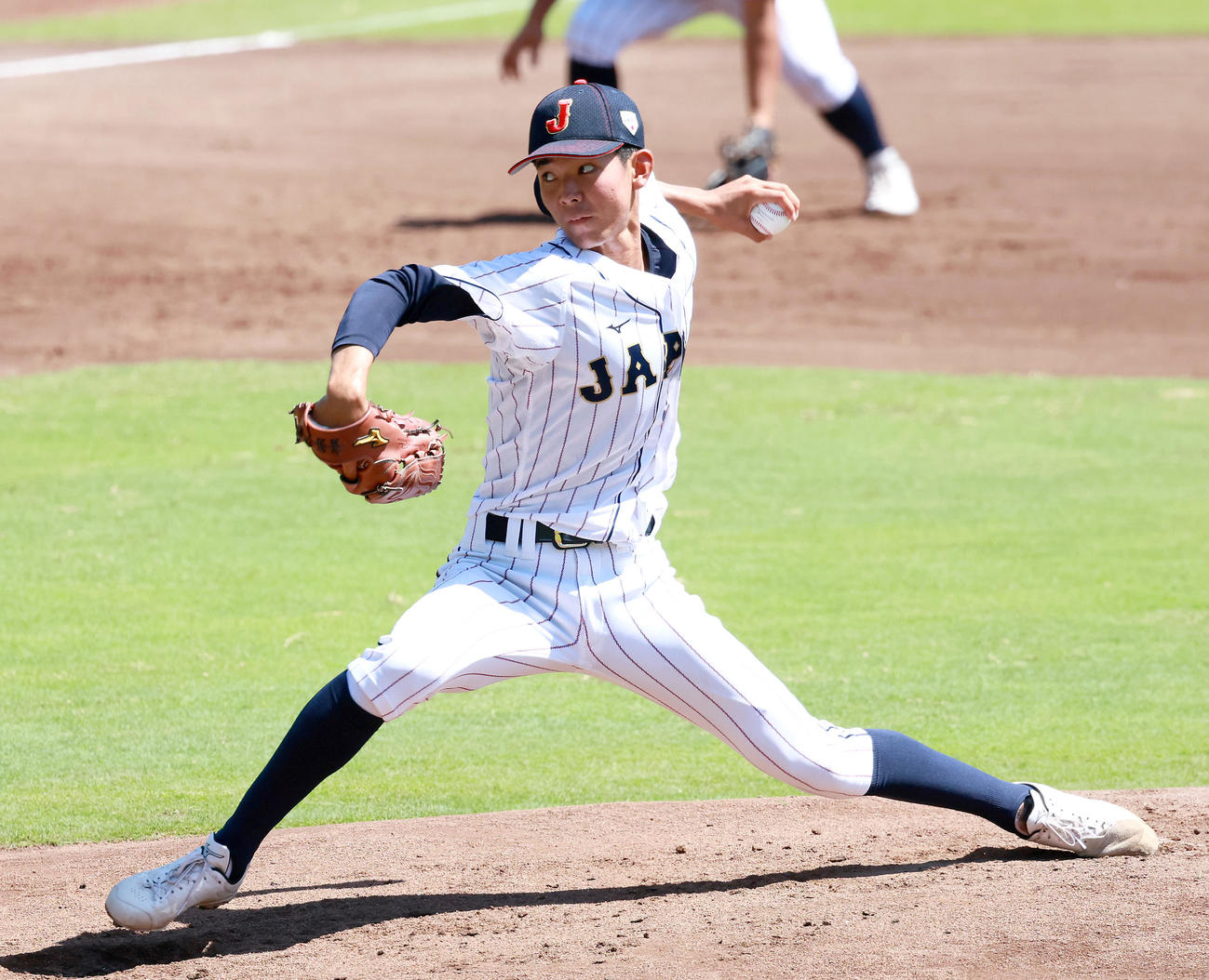 練習試合・U18日本代表対関西学生野球連盟選抜　U18日本代表先発の田崎（撮影・上山淳一）
