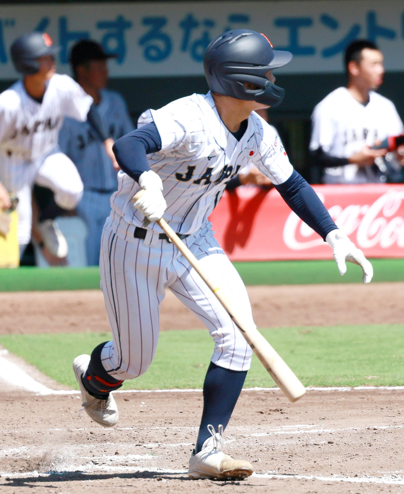 練習試合・U18日本代表対関西学生野球連盟選抜　1回裏U18日本代表1死、桜井は左邪飛に倒れる（撮影・上山淳一）