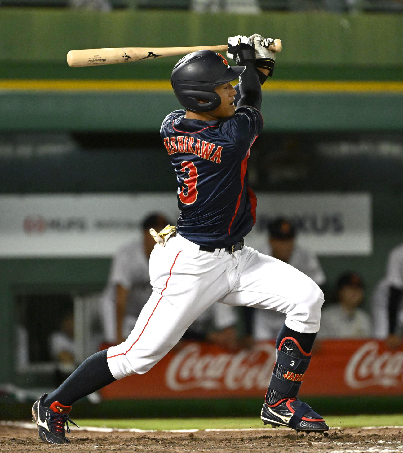 大学日本代表対高校日本代表　5回表大学日本代表1死二、三塁、西川史礁は勝ち越しの中適時打を放つ（撮影・石井愛子）