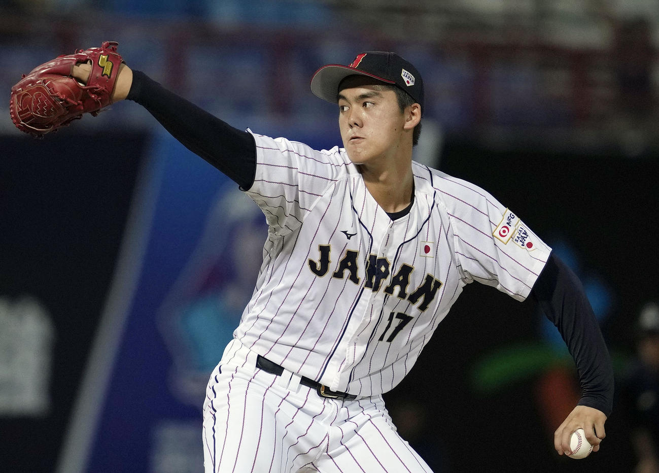 台湾戦に先発した藤田（共同）