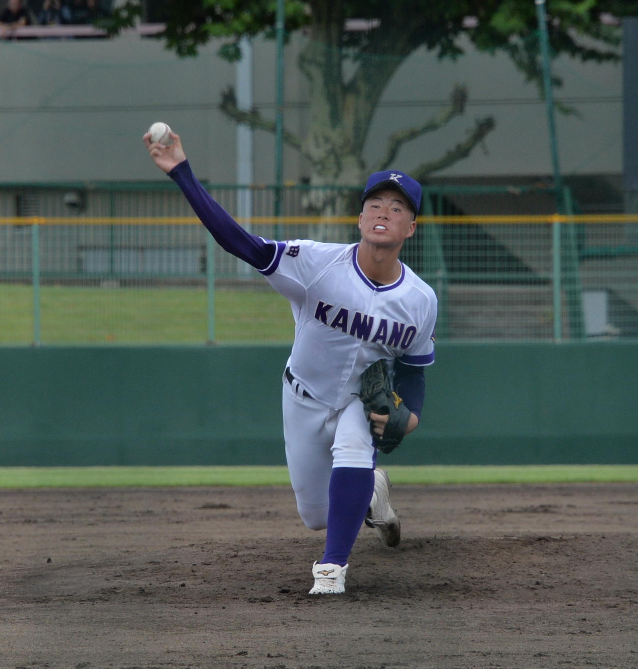 秋田南対金足農　先発した金足農のエース右腕・吉田（撮影・浜本神威）
