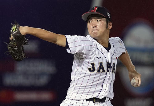 台湾戦に2番手で登板した桜井（共同）