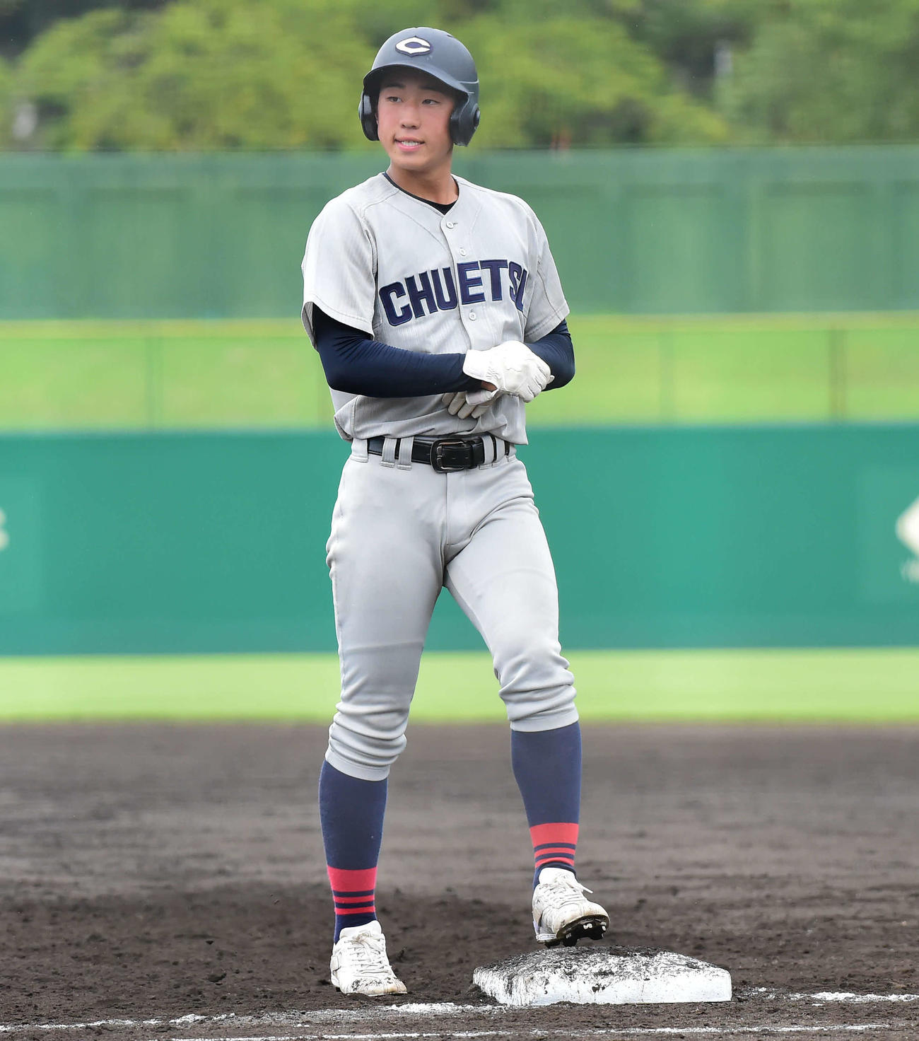 新潟産大付対中越　4回裏中越2死一、三塁、適時左前打を放った窪田（撮影・大島享也）