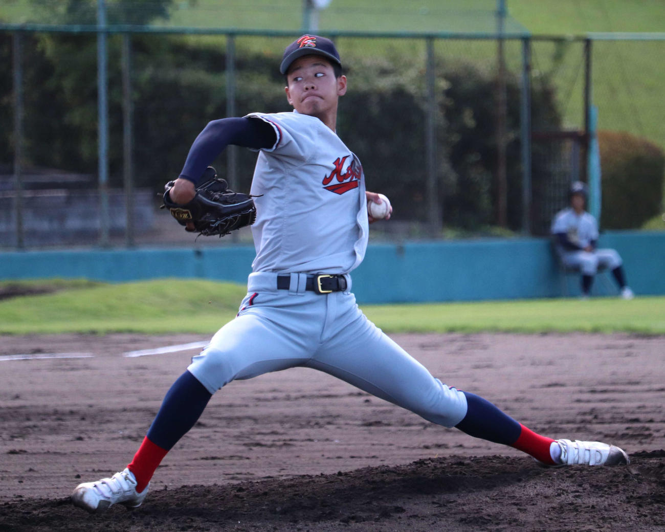 京都外大西との4回戦　先発した、京都国際・西村（撮影・中島麗）