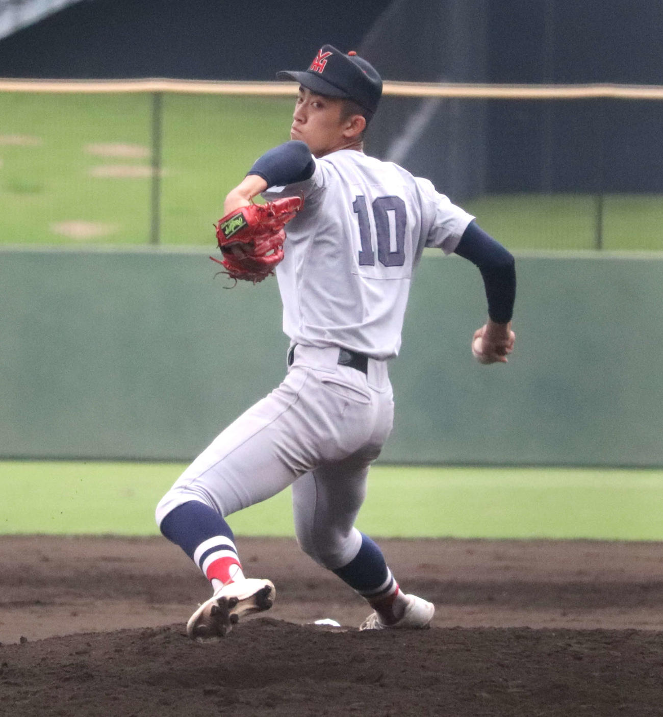 武相対横浜　先発した横浜・織田（撮影・佐瀬百合子）