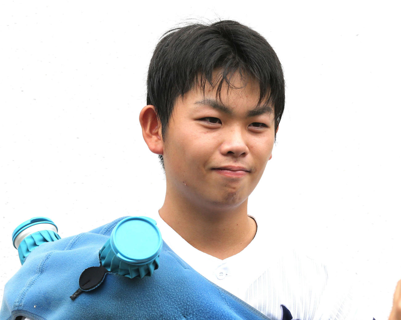 札幌南対北広島西　札幌南の本間捕手（撮影・中島洋尚）