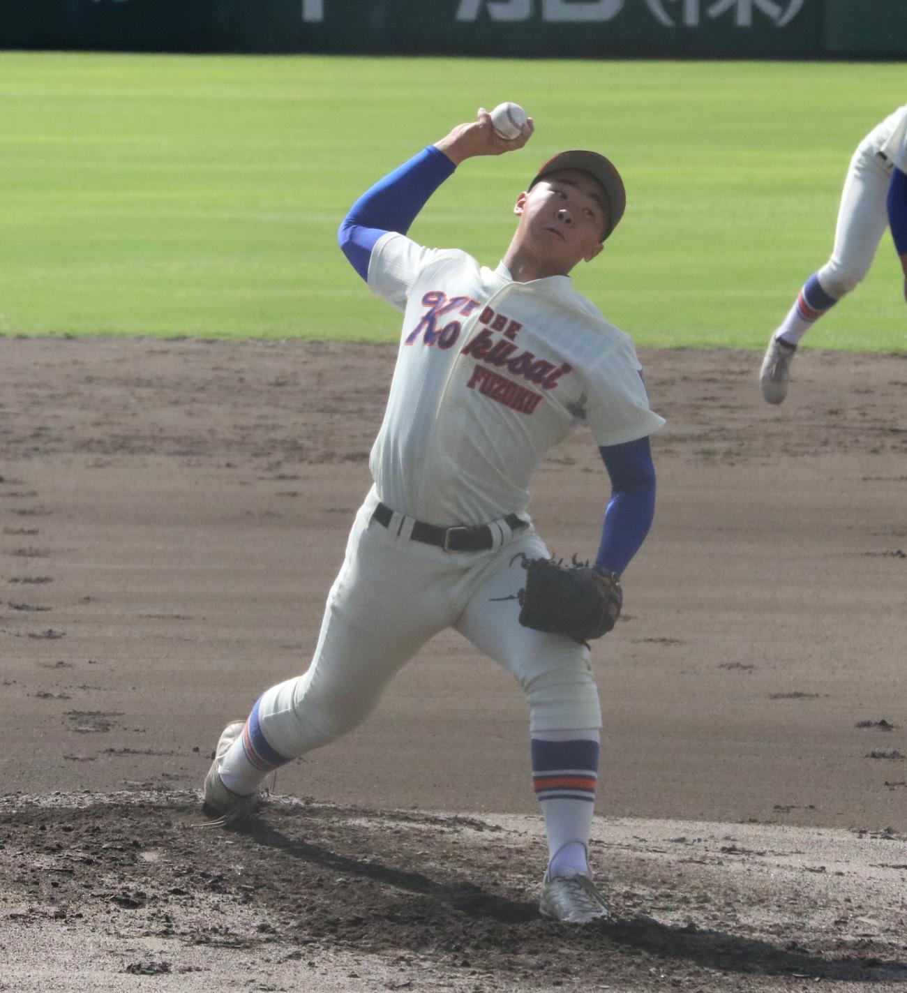 三田学園対神戸国際大付　神戸国際大付の山本（撮影・林亮佑）