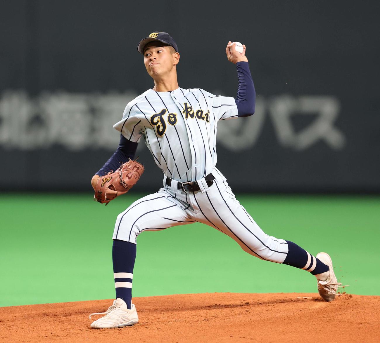 鵡川対東海大札幌　東海大札幌先発の矢吹（撮影・黒川智章）