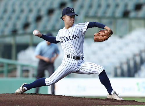 東洋大姫路対大院大高 力投する大院大高先発の下條(撮影・前田充)