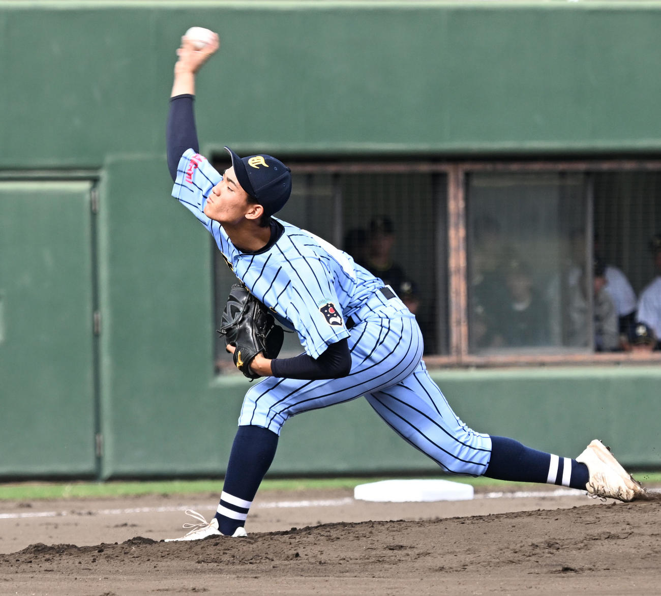 高校野球関東大会　山梨学院対東海大相模　山梨学院戦に先発した東海大相模・福田拓翔（撮影・千葉一成）