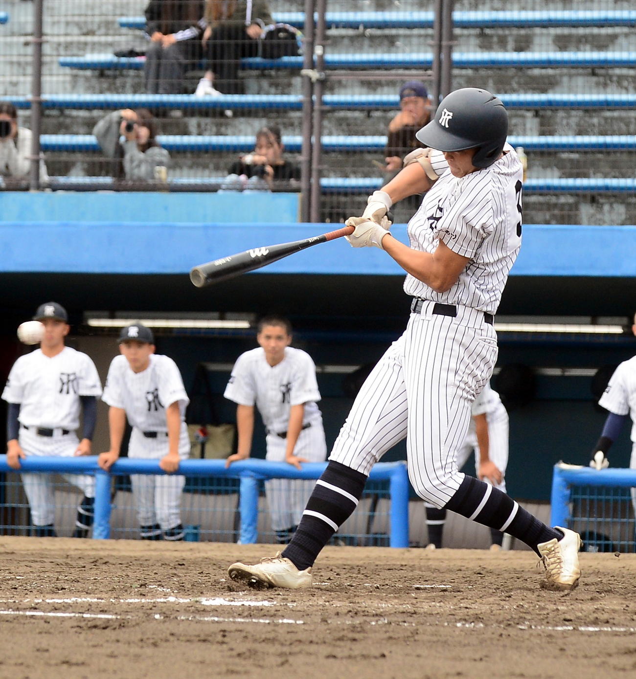 常葉大菊川対大垣日大　4回表常葉大菊川1死満塁、右適時打を放つ橘木（撮影・前田和哉）