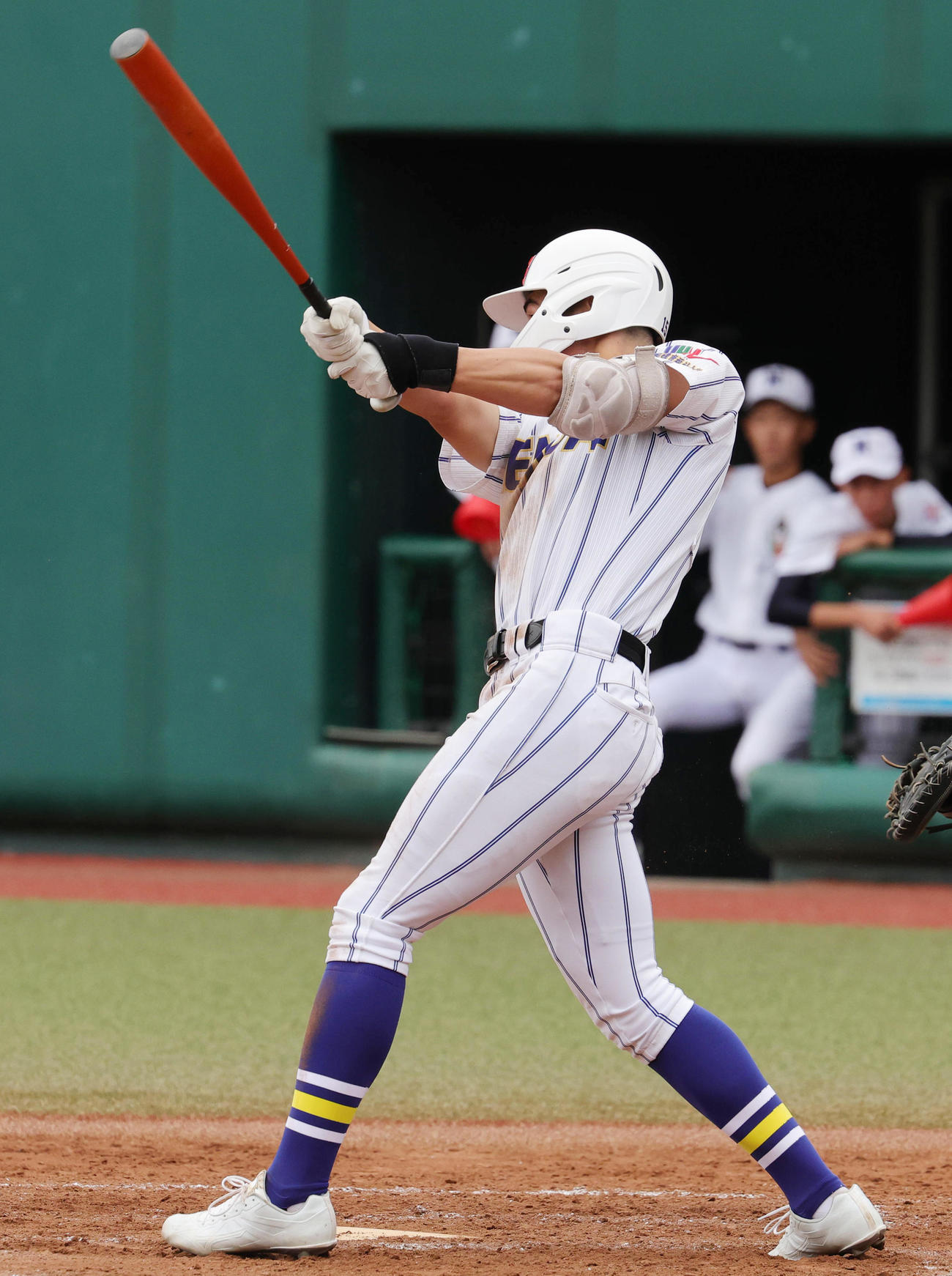 健大高崎対佐野日大　3回表健大高崎2死一塁、適時二塁打を放つ杉山（撮影・野上伸悟）