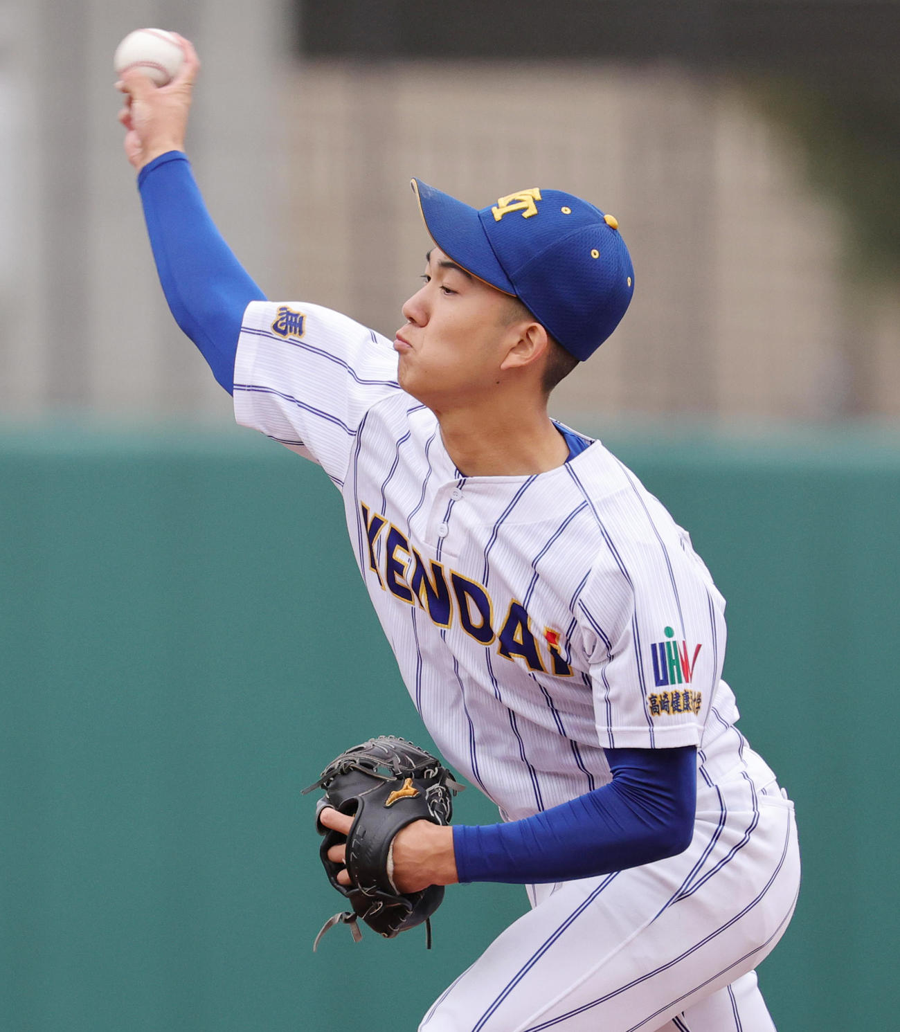 健大高崎対佐野日大　健大高崎先発の石垣（撮影・野上伸悟）