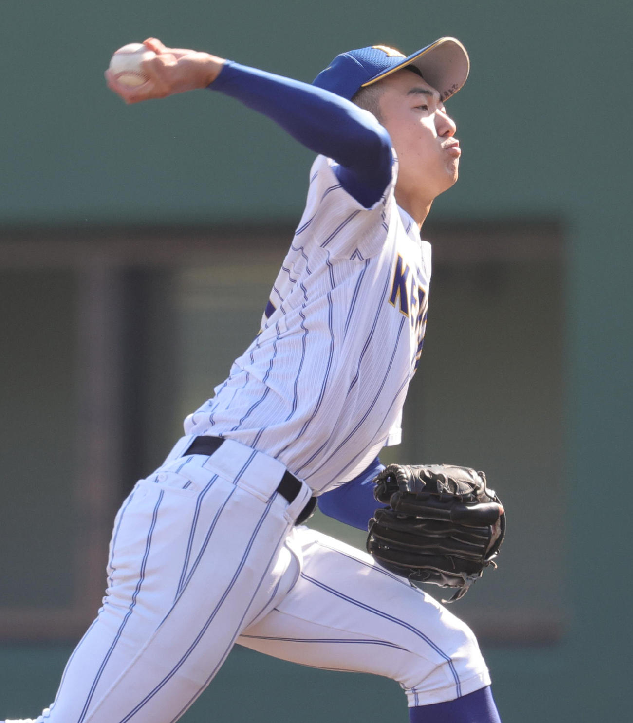 健大高崎対横浜　健大高崎先発の石垣（撮影・野上伸悟）