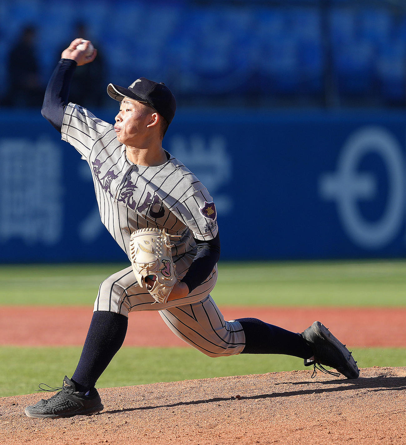 広島商対敦賀気比　敦賀気比2番手の中川（撮影・足立雅史）