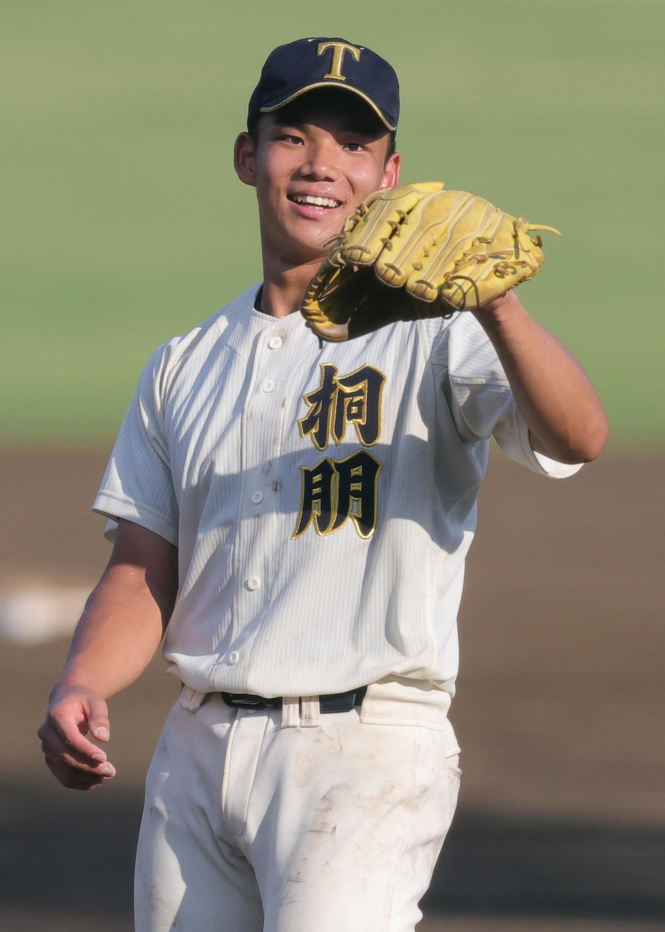 24年7月、西東京大会の富士森戦で笑顔を見せる桐朋・森井翔太郎