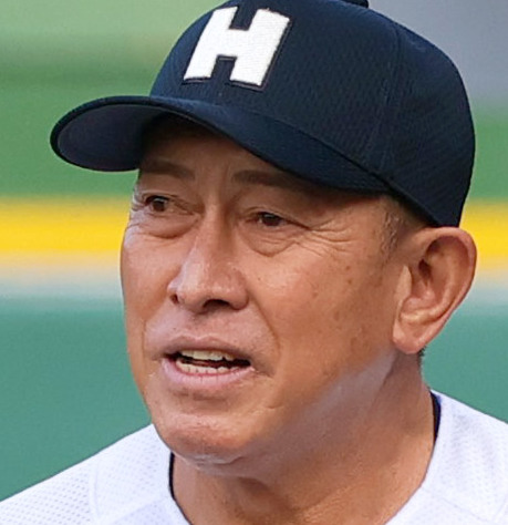 龍谷大平安の原田英彦監督３・２付で退職　３月末までは元オリックスのOB川口知哉コーチが代行