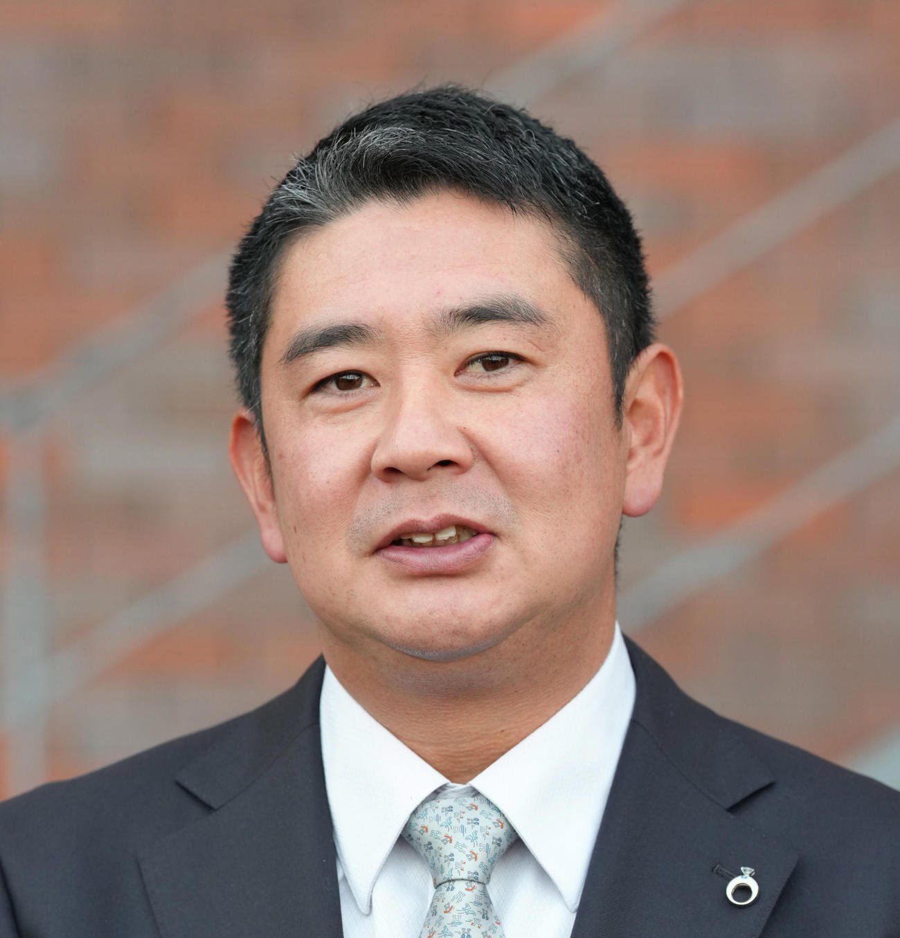 横浜・村田監督（2025年1月24日撮影）