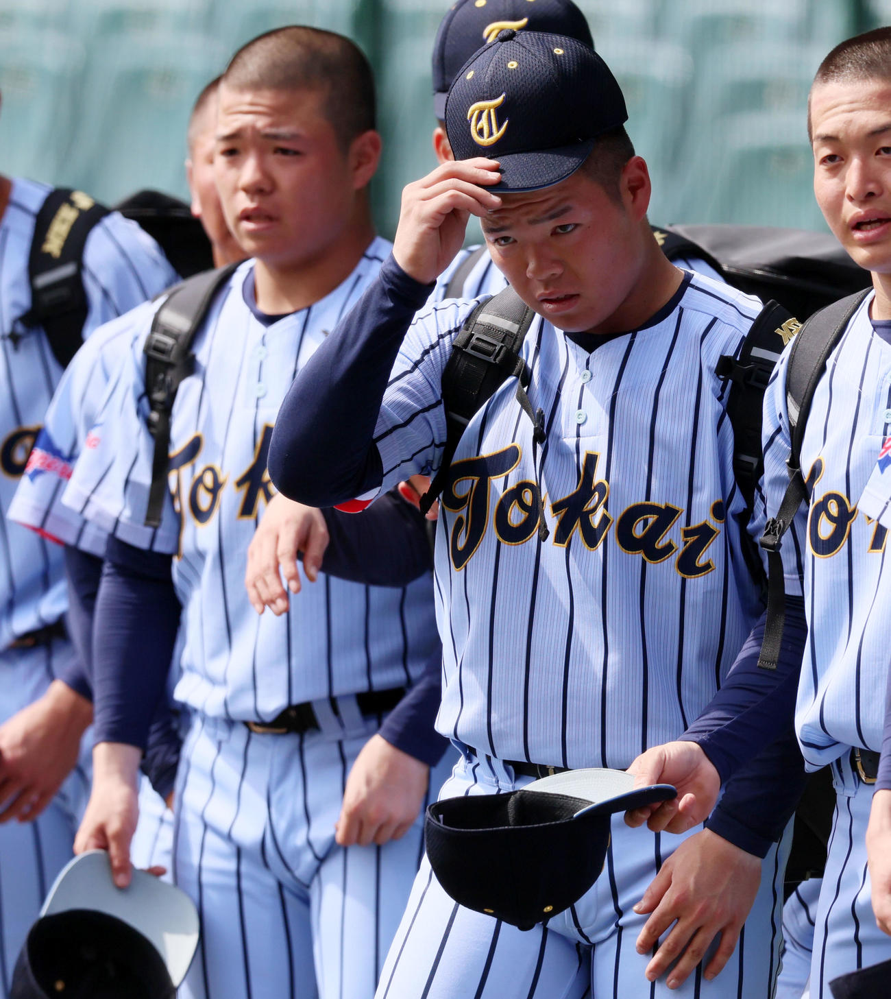 練習を終え引き揚げる東海大札幌・太田勝馬と左は双子の兄・勝心（撮影・加藤哉）