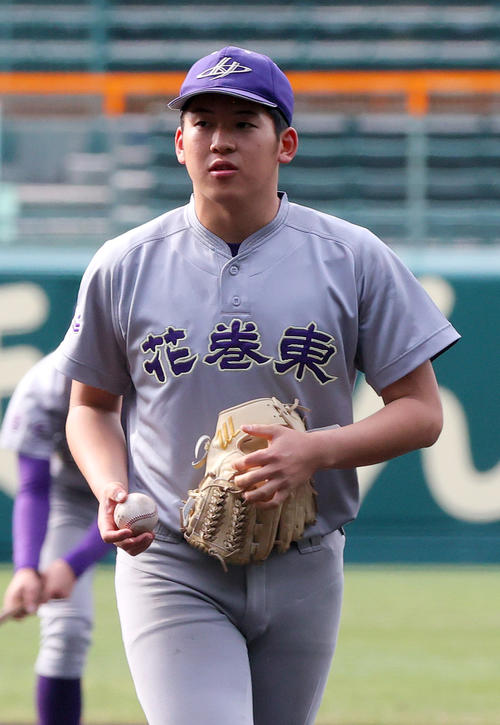センバツ】花巻東が甲子園練習 金野快「初戦命がけで」主軸の古城大翔