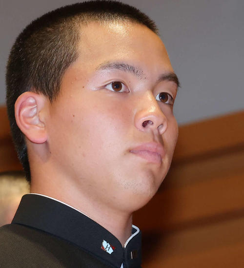 【センバツ】早実エース・中村心大、開会式でチェンジアップを教えてもらった投手とは？