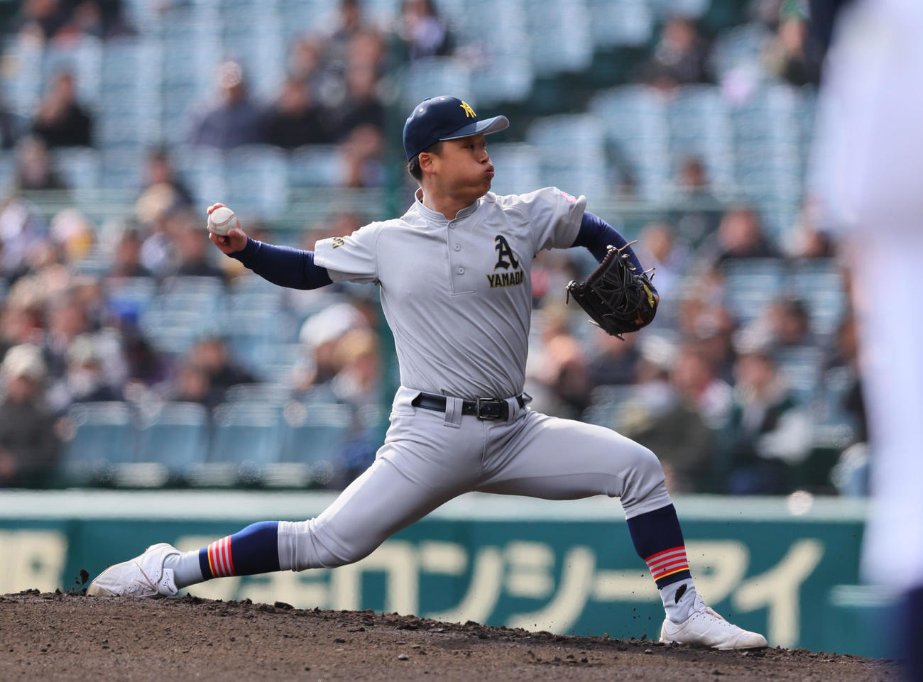 青森山田対沖縄尚学　青森山田先発の虎谷（撮影・藤尾明華）