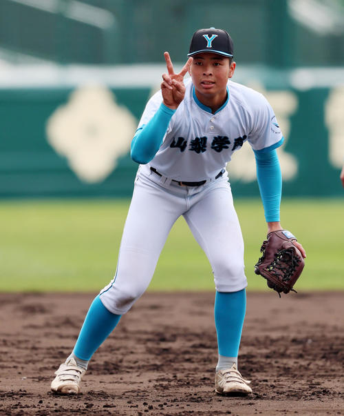 【センバツ】23年センバツＶ山梨学院と春夏通算80勝王手の天理が初戦で激突／スタメン一覧