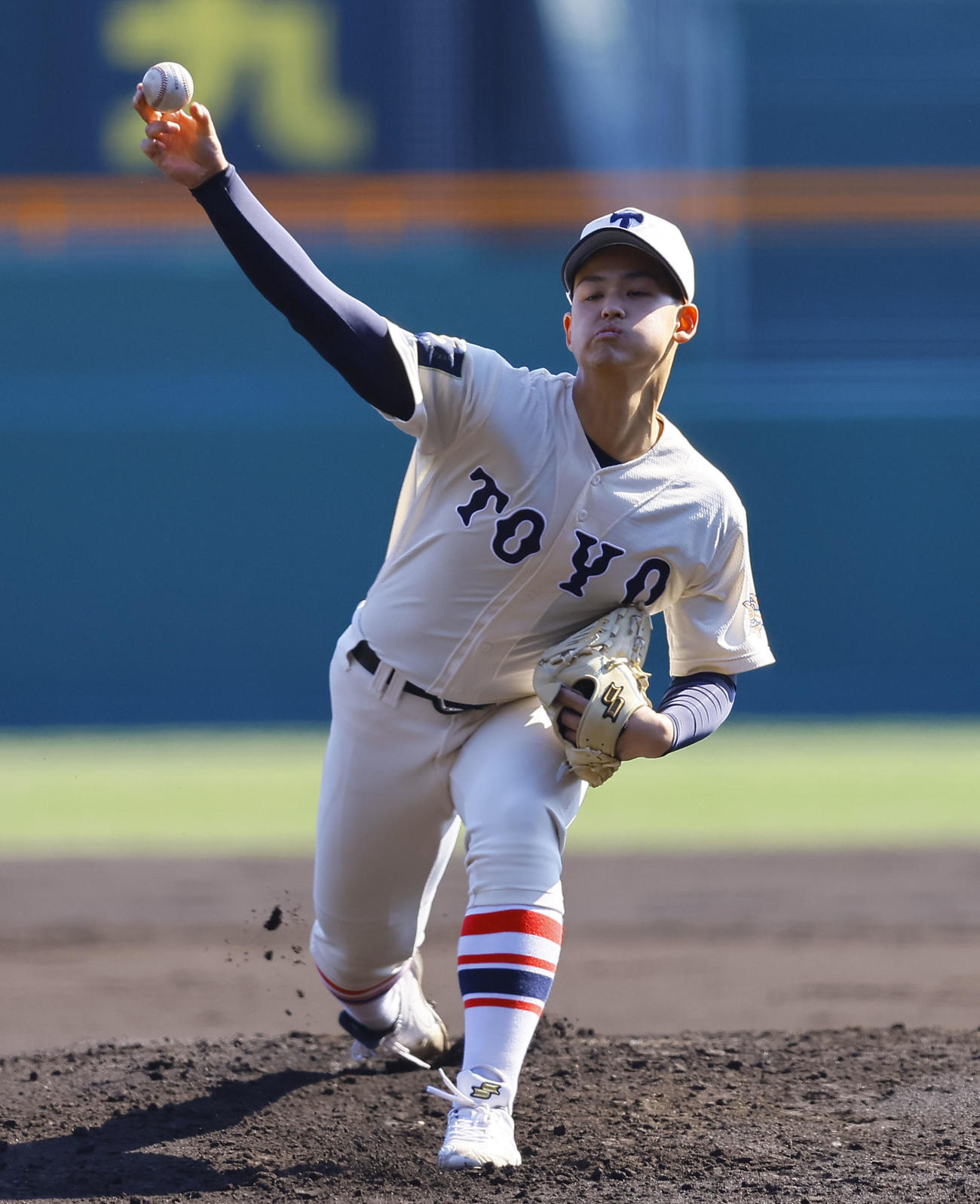 東洋大姫路対壱岐　東洋大姫路先発の阪下（撮影・藤尾明華）