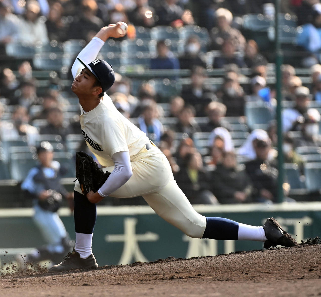 広島商対横浜清陵　広島商先発の大宗（撮影・前岡正明）