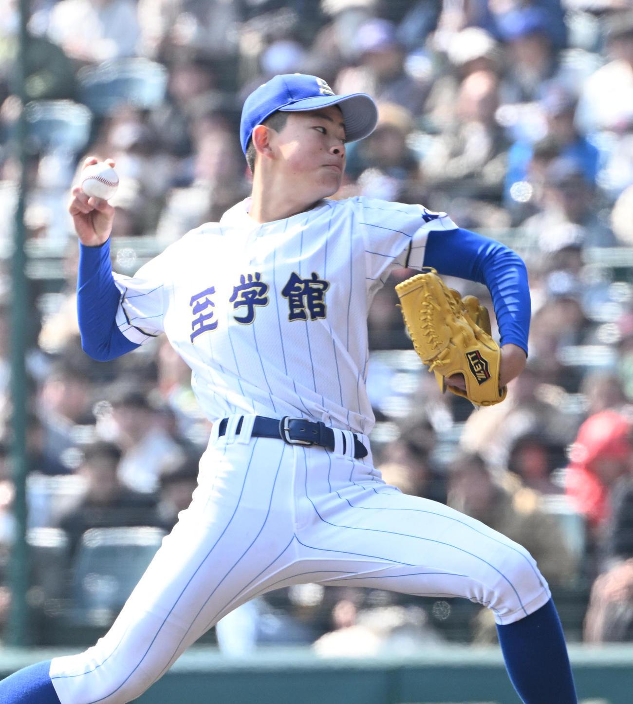 至学館対エナジックスポーツ　7回に至学館2番手で登板する磯村（撮影・和賀正仁）