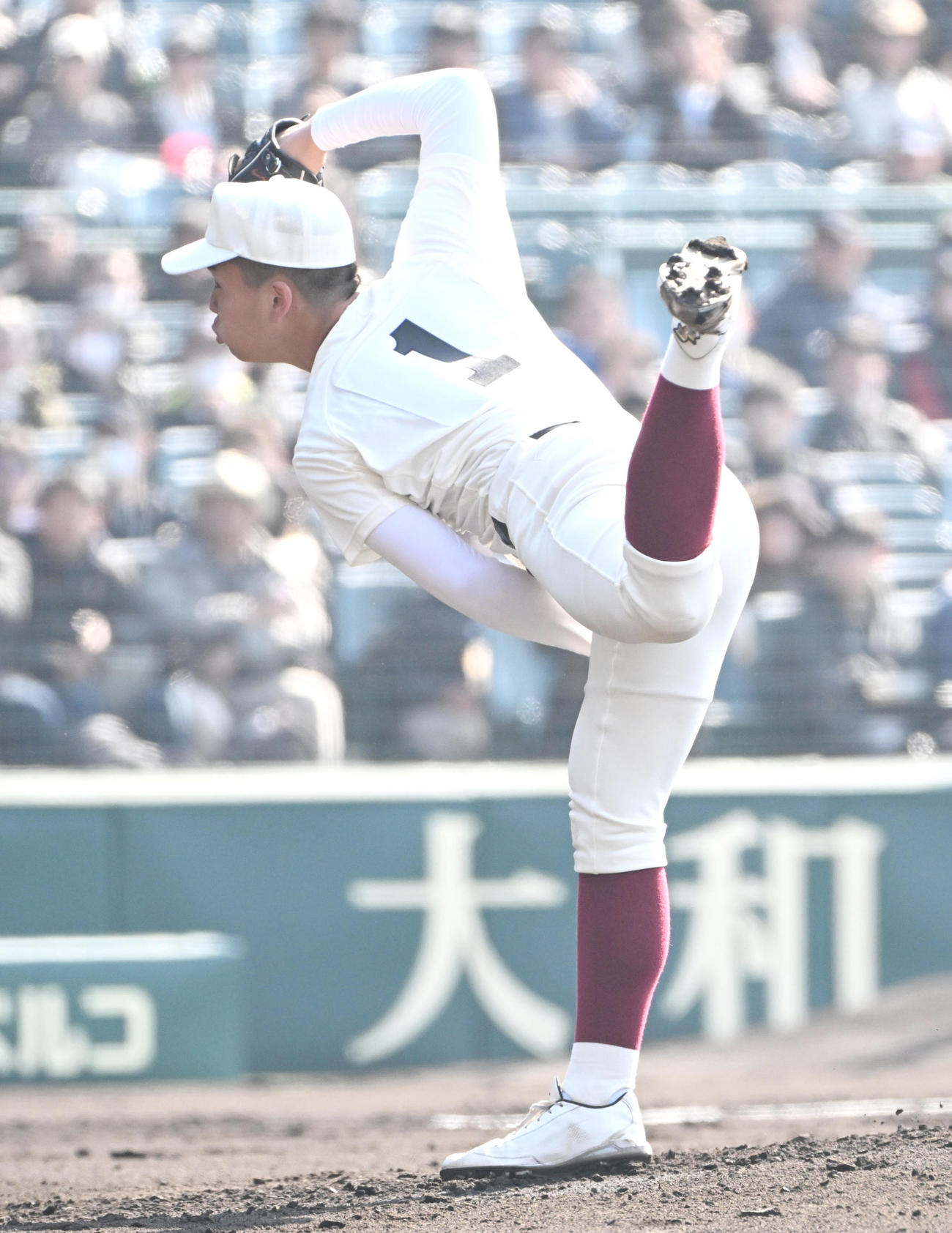 早実対高松商　早稻田実先発の中村心大（撮影・石井愛子）