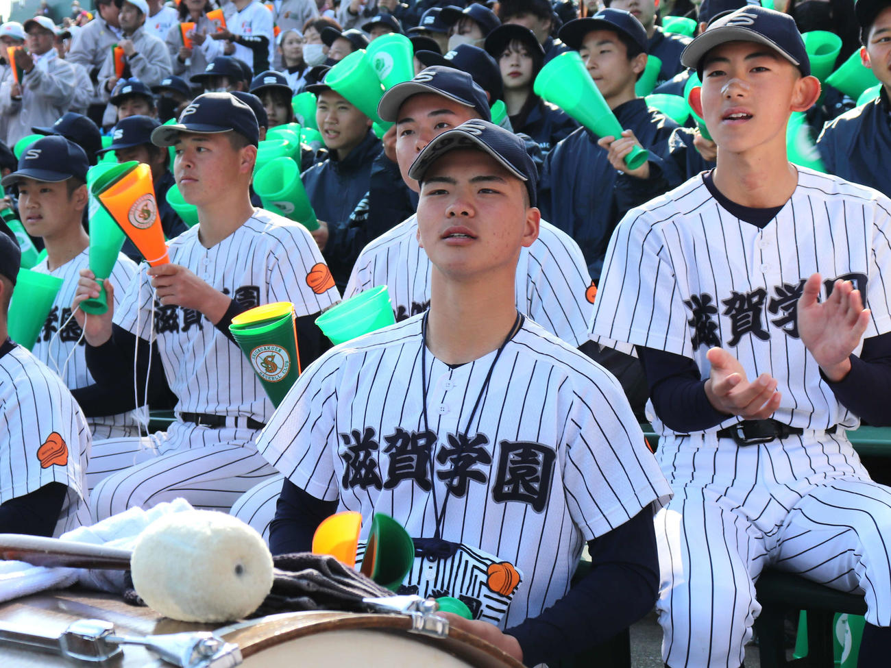 滋賀学園・応援団長の松田虎太朗内野手（撮影・中島麗）