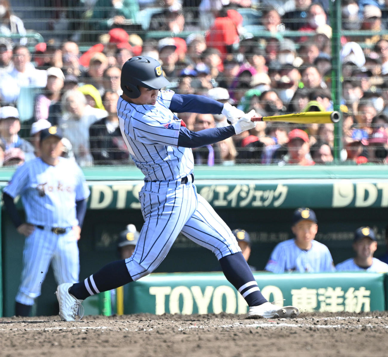 東海大札幌対日本航空石川　9回表東海大札幌2死一、二塁、左前に同点適時打を放つ太田勝（撮影・和賀正仁）